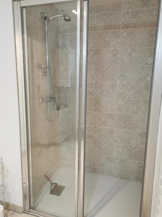 Les Ganivelles Apartment Донвил-ле-Ба Екстериор снимка