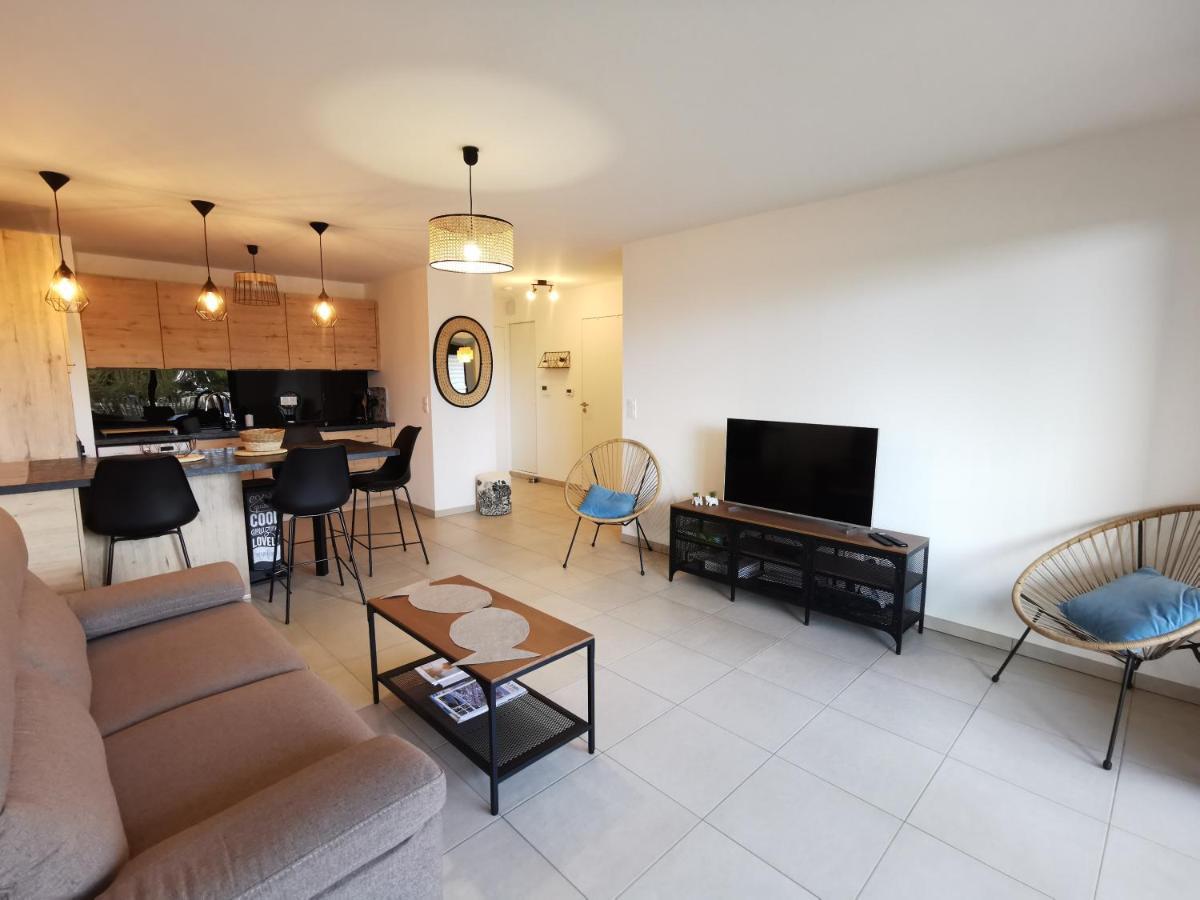 Les Ganivelles Apartment Донвил-ле-Ба Екстериор снимка